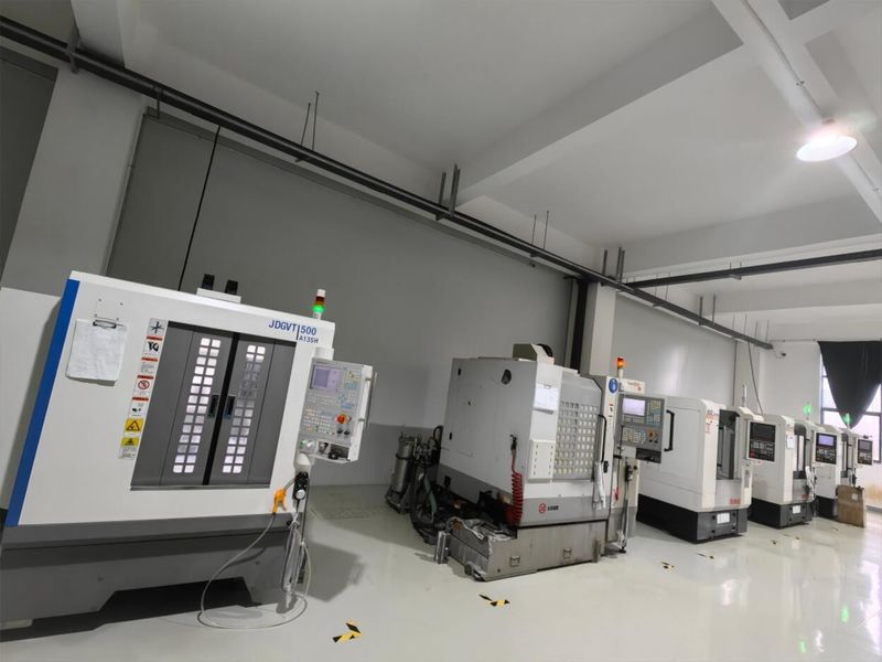 Jingjing Technology (Hubei) Co., Ltd ligne de production du fabricant